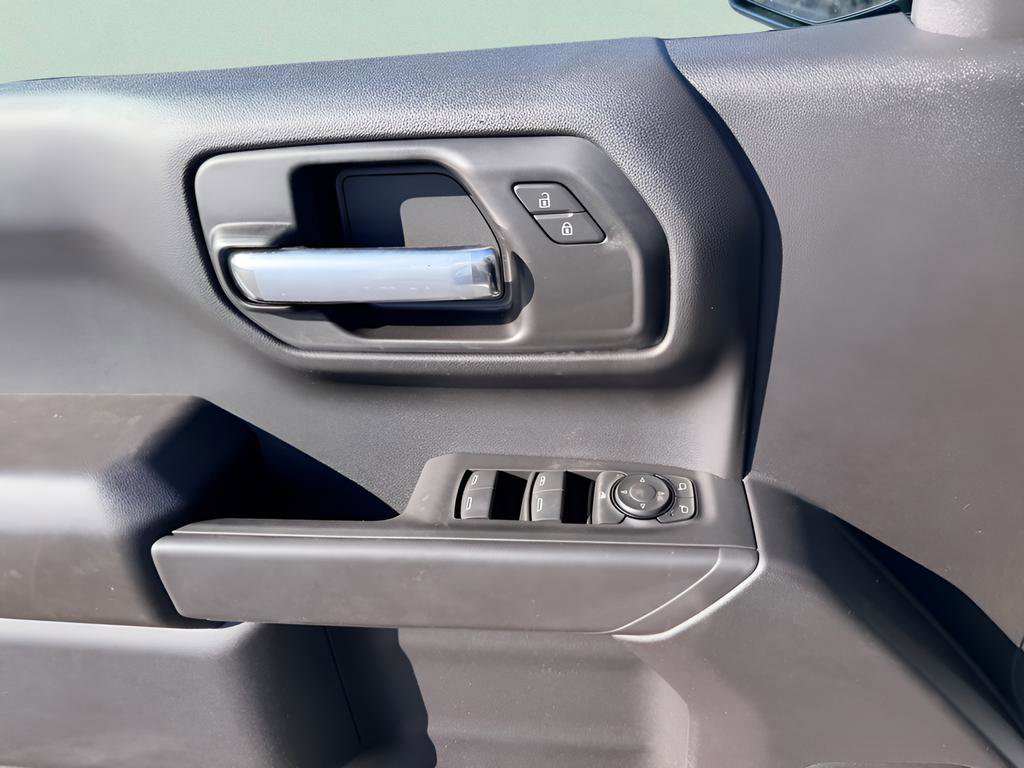 New 2026 Chevrolet Silverado 1500 Custom image 23
