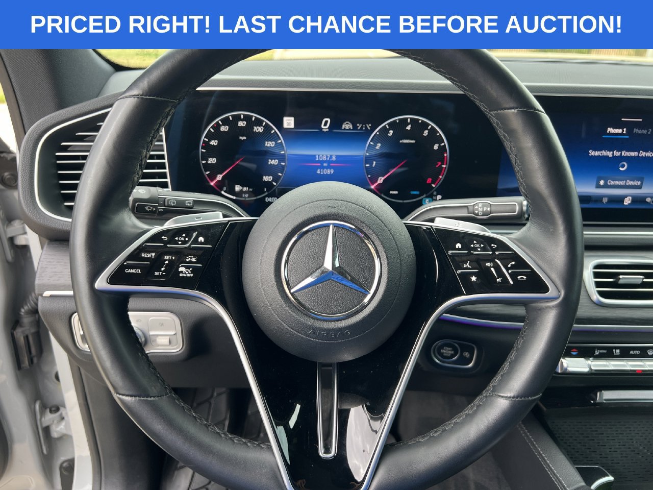 Used 2025 Mercedes-Benz GLE 450 4MATIC w/ AMG Line Exterior image 7