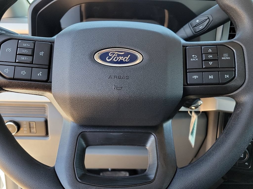 New 2026 Ford F250 XL w/ XL Off-Road Package AWD/4WD image 24