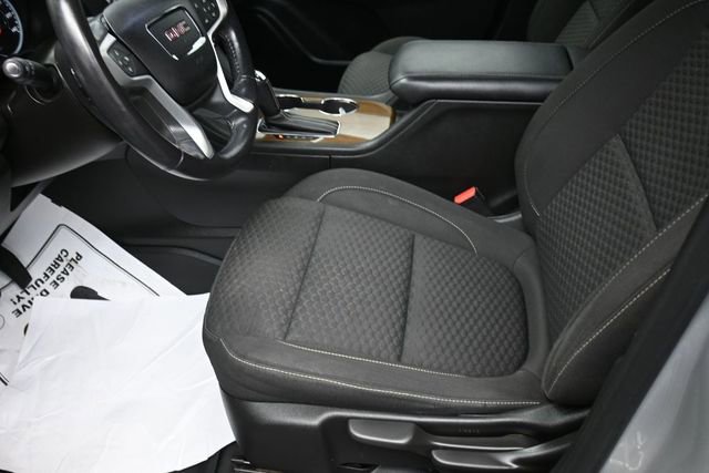 Used 2018 GMC Acadia SLE w/ LPO, Floor Liner Package FWD image 12