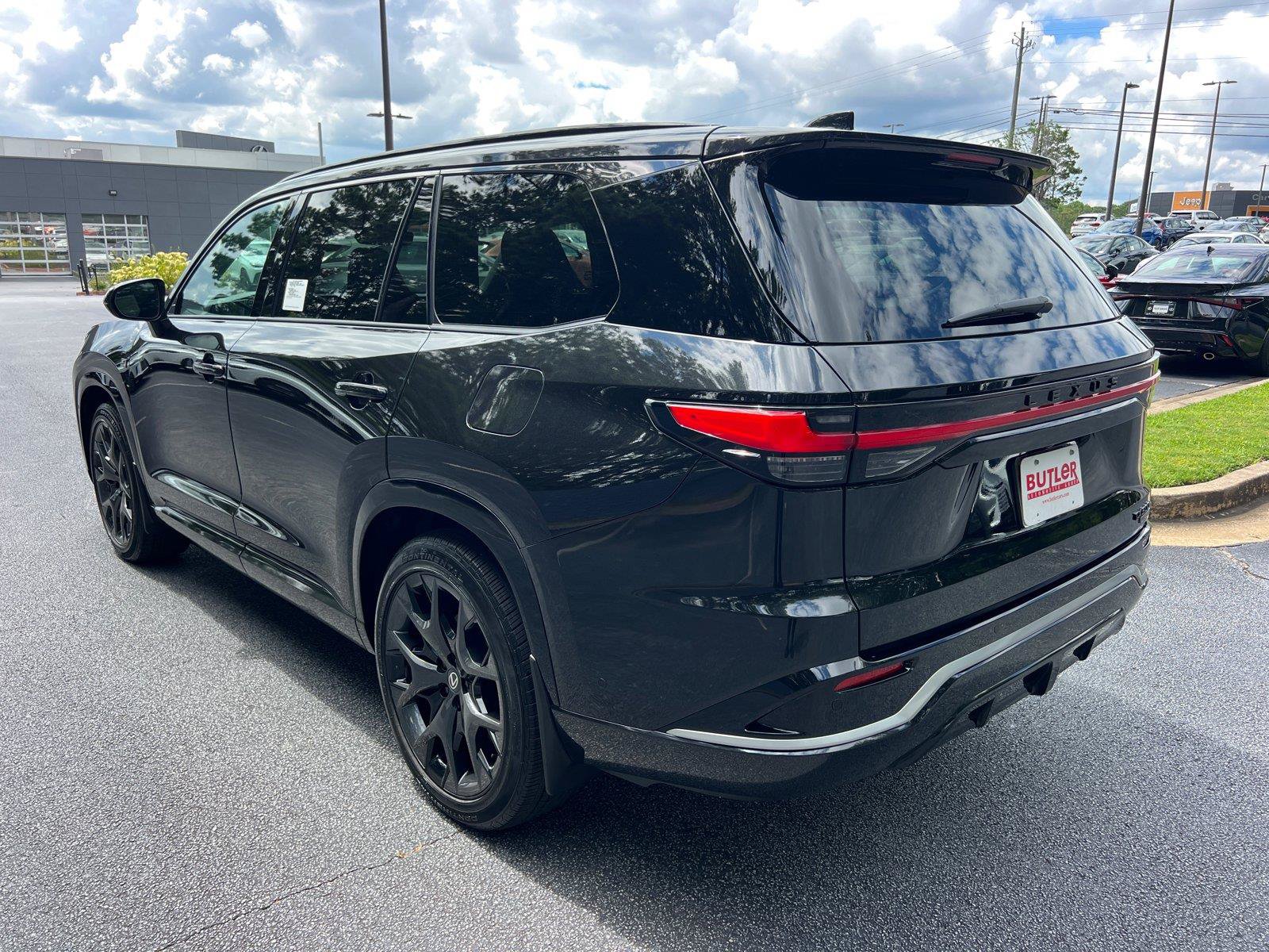 New 2026 Lexus TX 500h AWD image 7