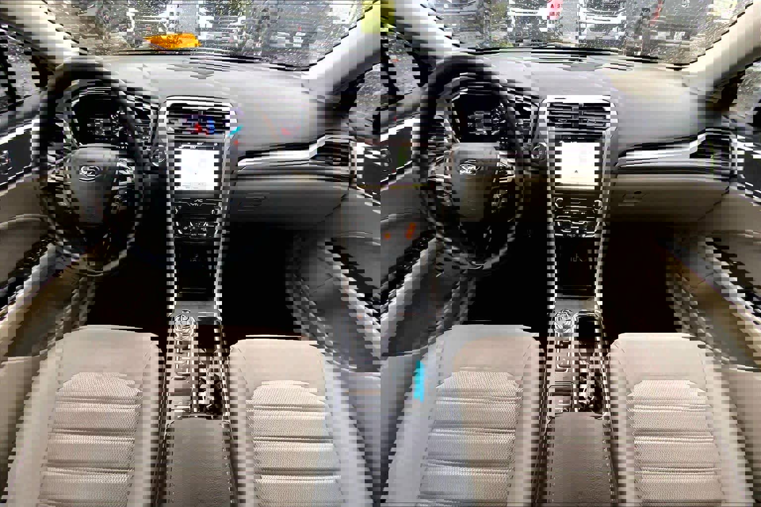 Used 2019 Ford Fusion SE image 14