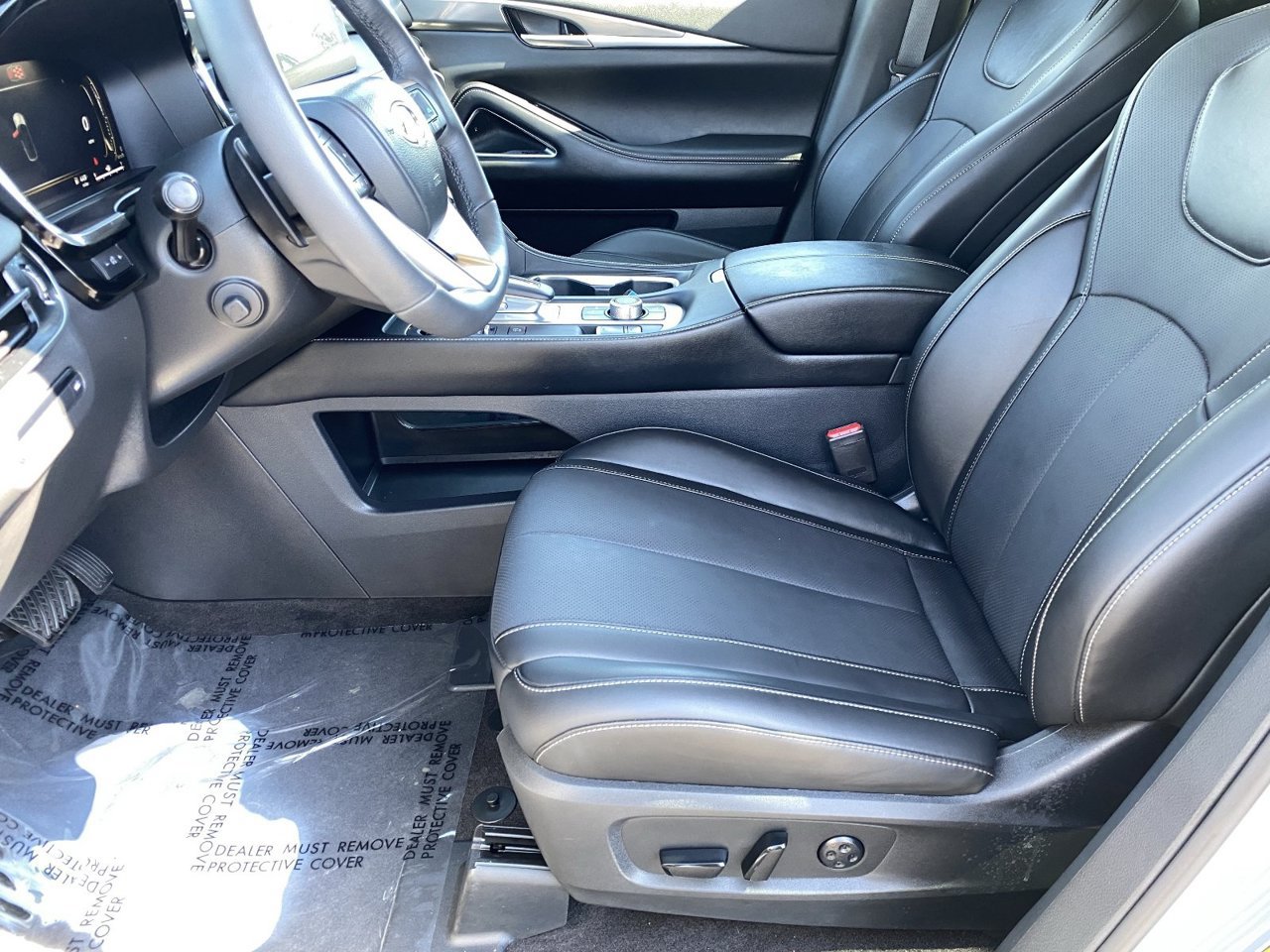 Certified 2027 INFINITI QX60 Luxe w/ Cargo Package FWD image 31