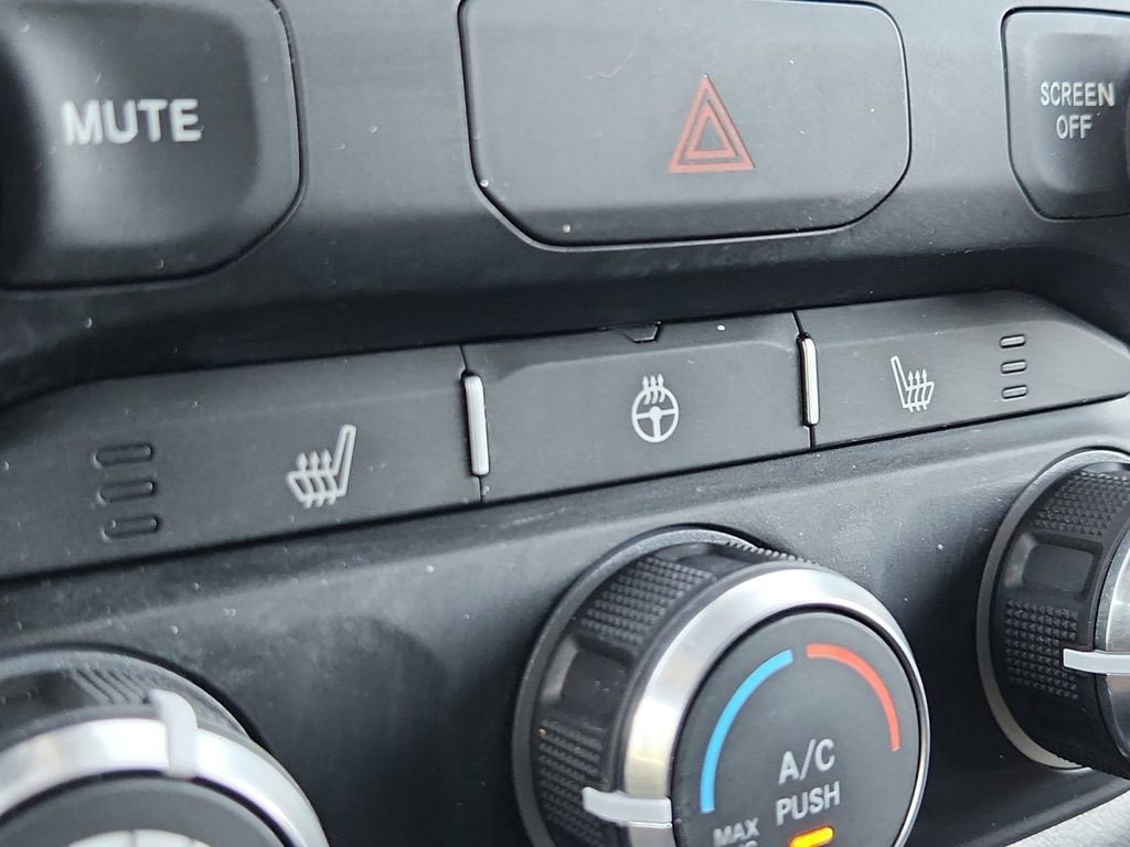 Used 2023 RAM 1500 Big Horn AWD/4WD image 27