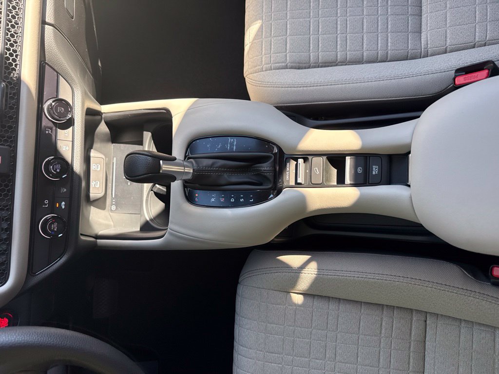 New 2027 Honda HR-V LX image 17