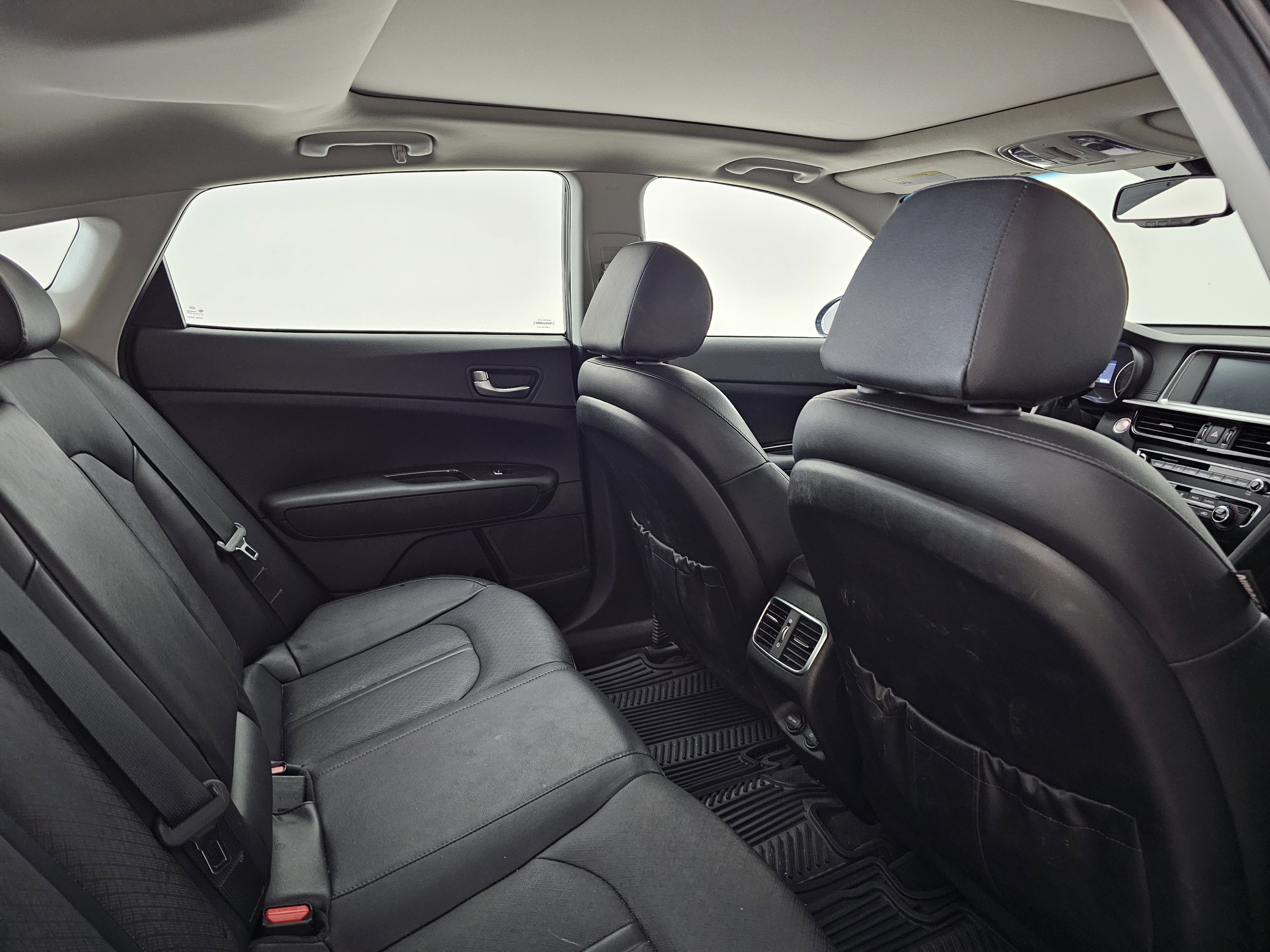 Used 2019 Kia Optima EX w/ EX Premium Package image 18