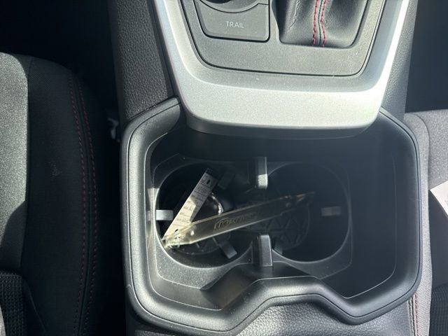 Used 2023 Toyota RAV4 SE w/ Weather & Moonroof Package image 22