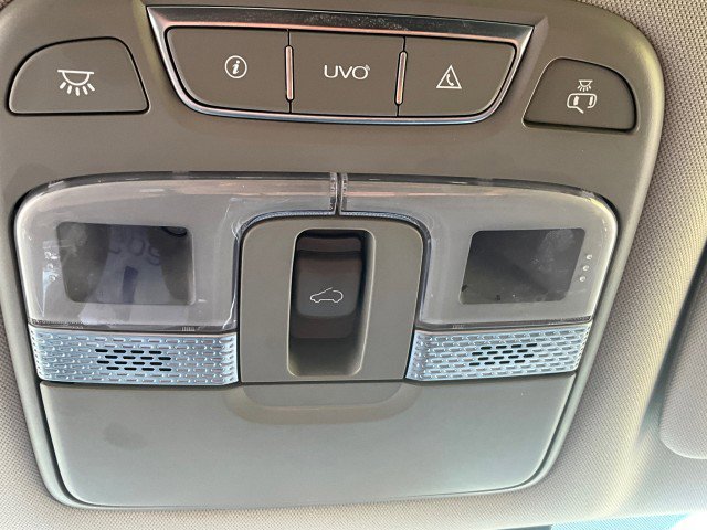 Used 2021 Kia Telluride S image 16