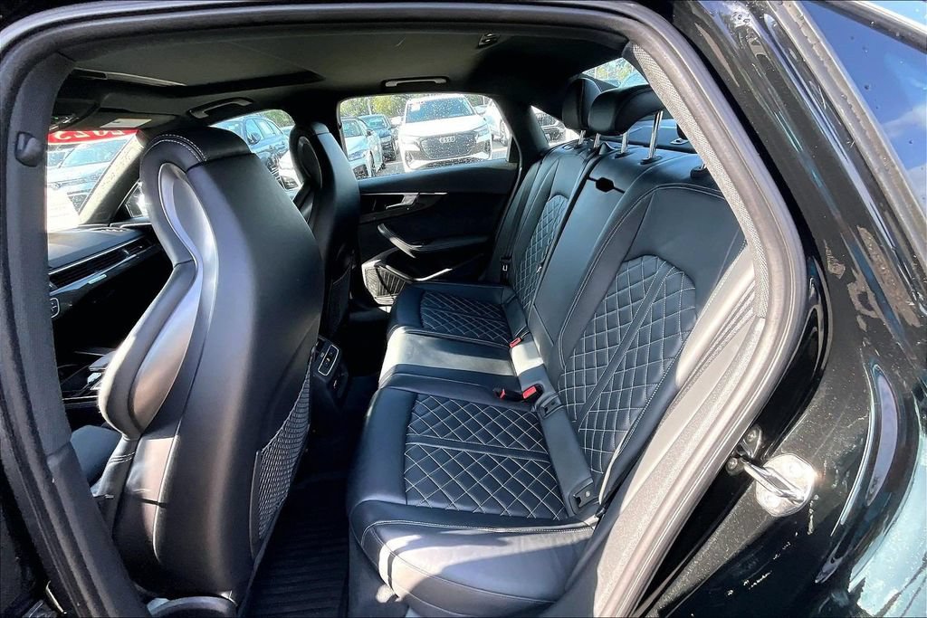 Certified 2023 Audi S4 Premium Plus w/ Premium Plus Package AWD/4WD image 17