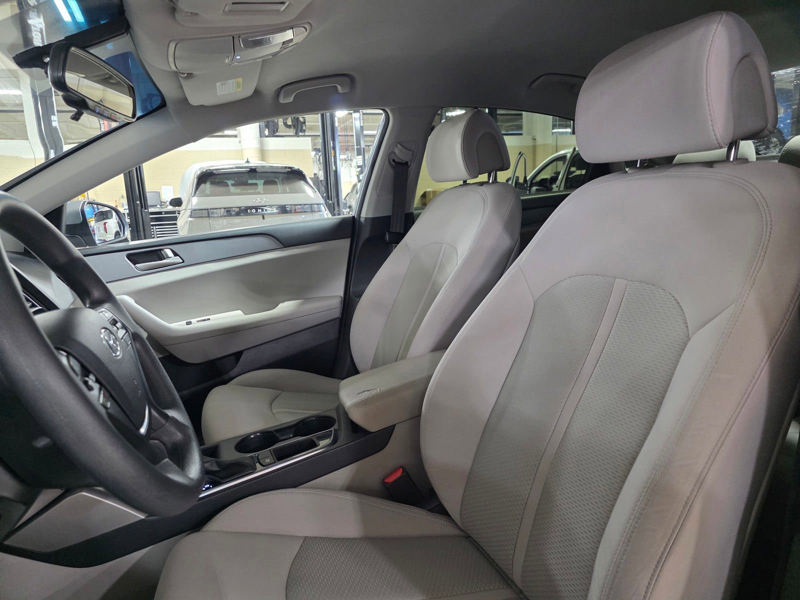 Used 2017 Hyundai Sonata SE FWD image 22