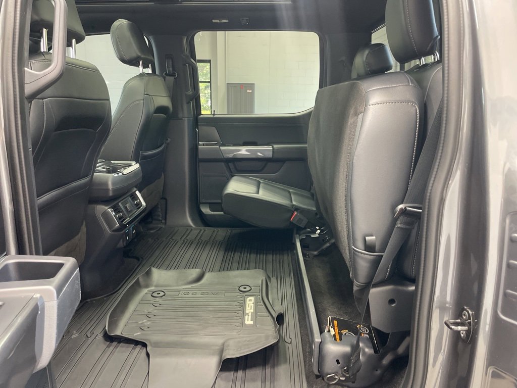 Used 2022 Ford F150 XLT w/ Equipment Group 302A High image 19