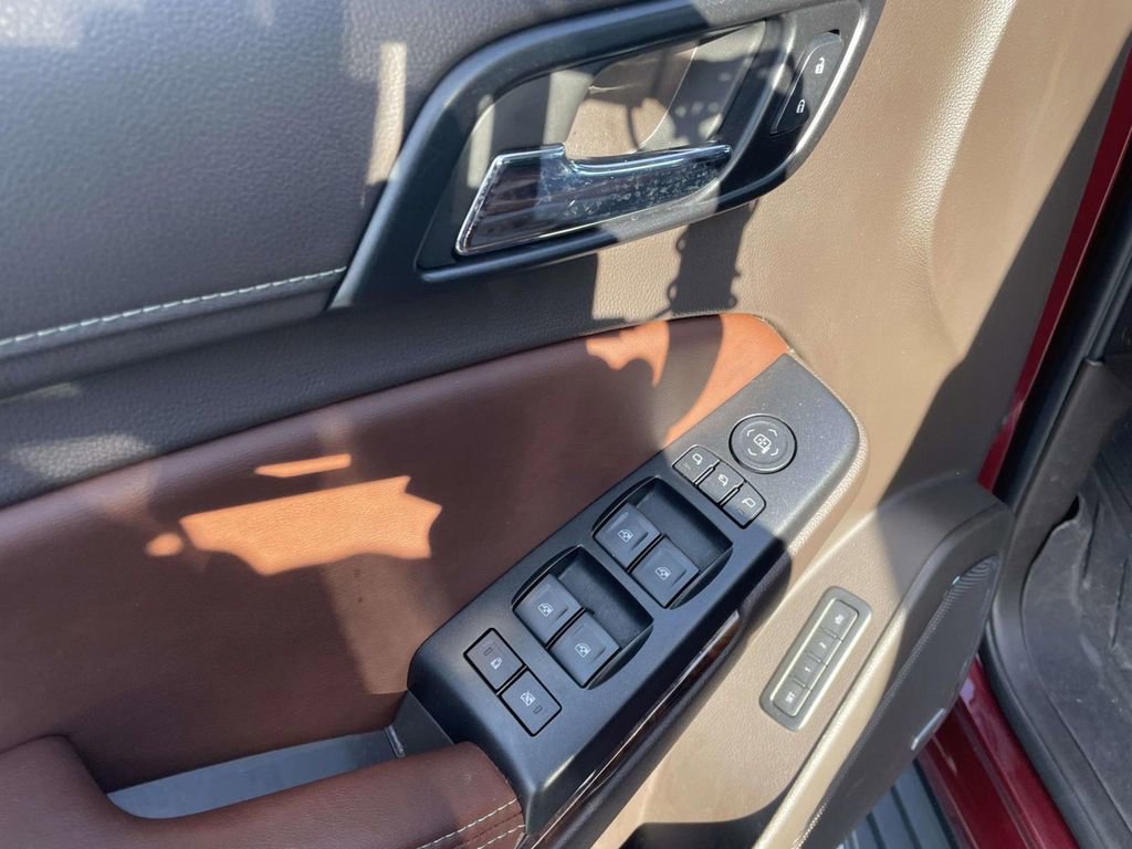 Used 2019 Chevrolet Tahoe Premier image 28