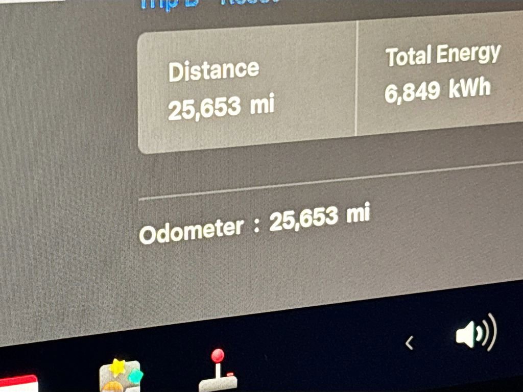 Used 2024 Tesla Model 3 image 14