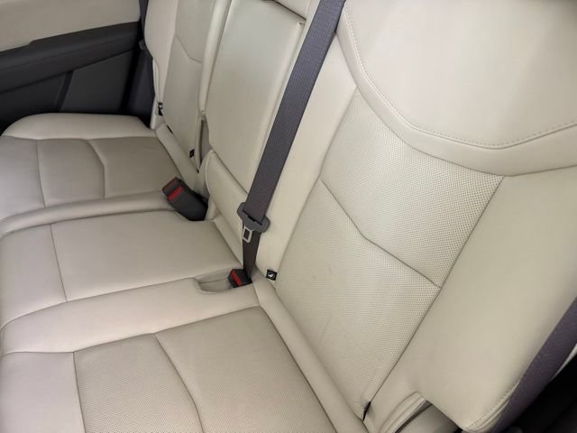 Used 2022 Cadillac XT5 Premium Luxury FWD image 28