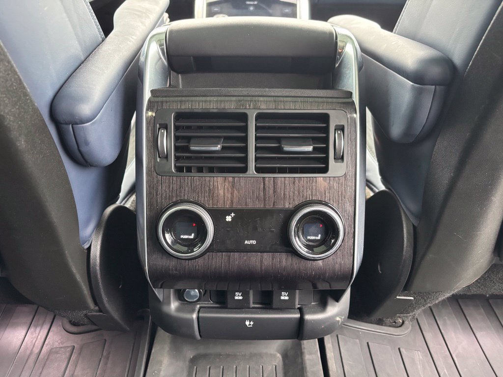 Used 2019 Land Rover Range Rover Sport Supercharged AWD/4WD image 31