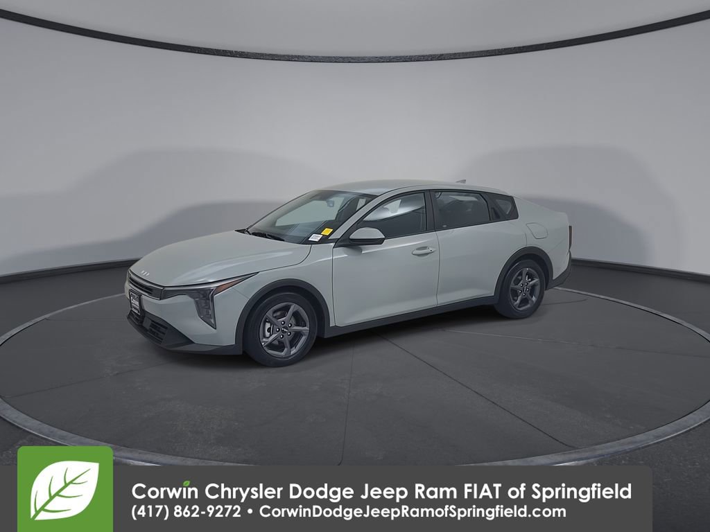 Used 2025 Kia K4 FWD image 7