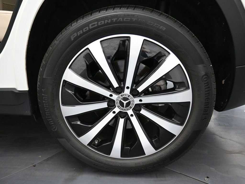 Used 2022 Mercedes-Benz GLB 250 image 13