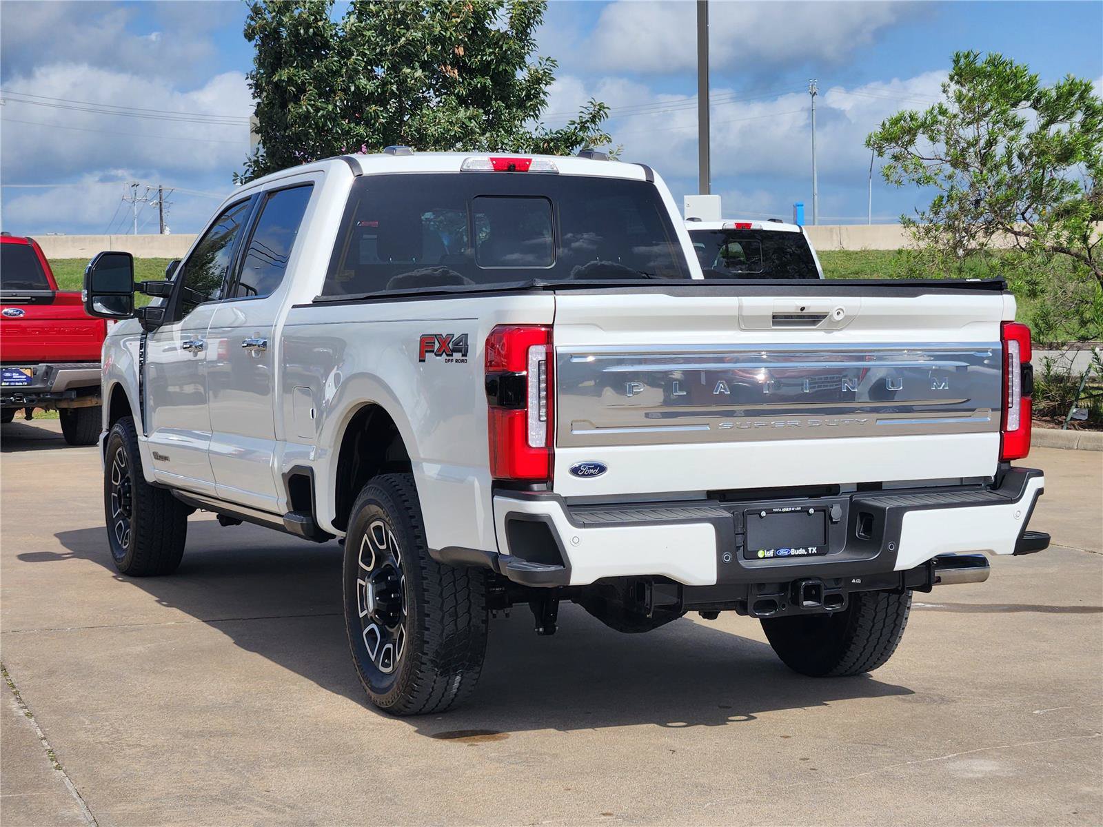 Used 2024 Ford F250 Platinum AWD/4WD image 5