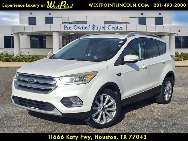 Used 2017 Ford Escape Titanium image 1