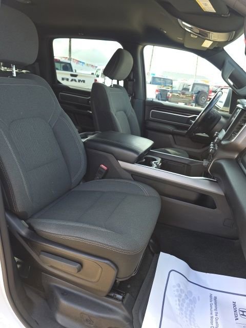 Used 2022 RAM 1500 Big Horn AWD/4WD image 10