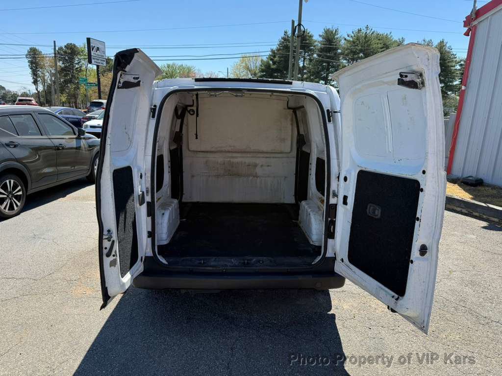 Used 2017 Nissan NV200 S image 16