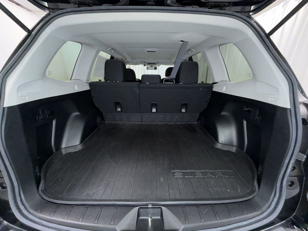 Used 2017 Subaru Forester 2.5i Premium w/ All-Weather Package image 16