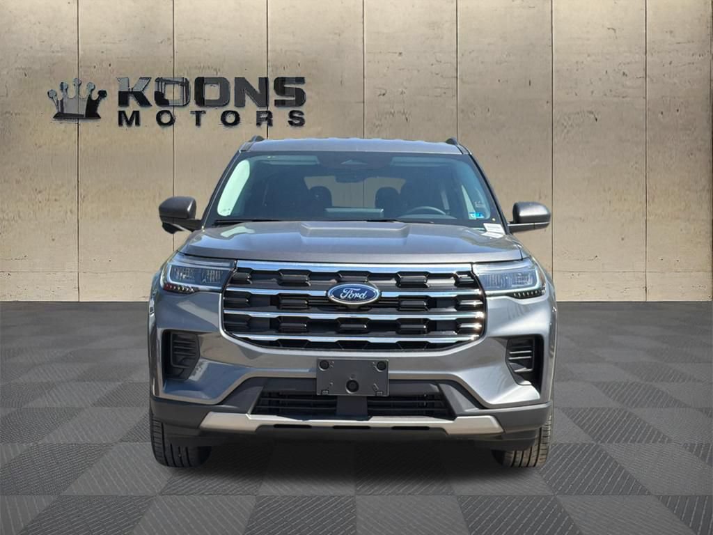 New 2026 Ford Explorer Active AWD/4WD image 3