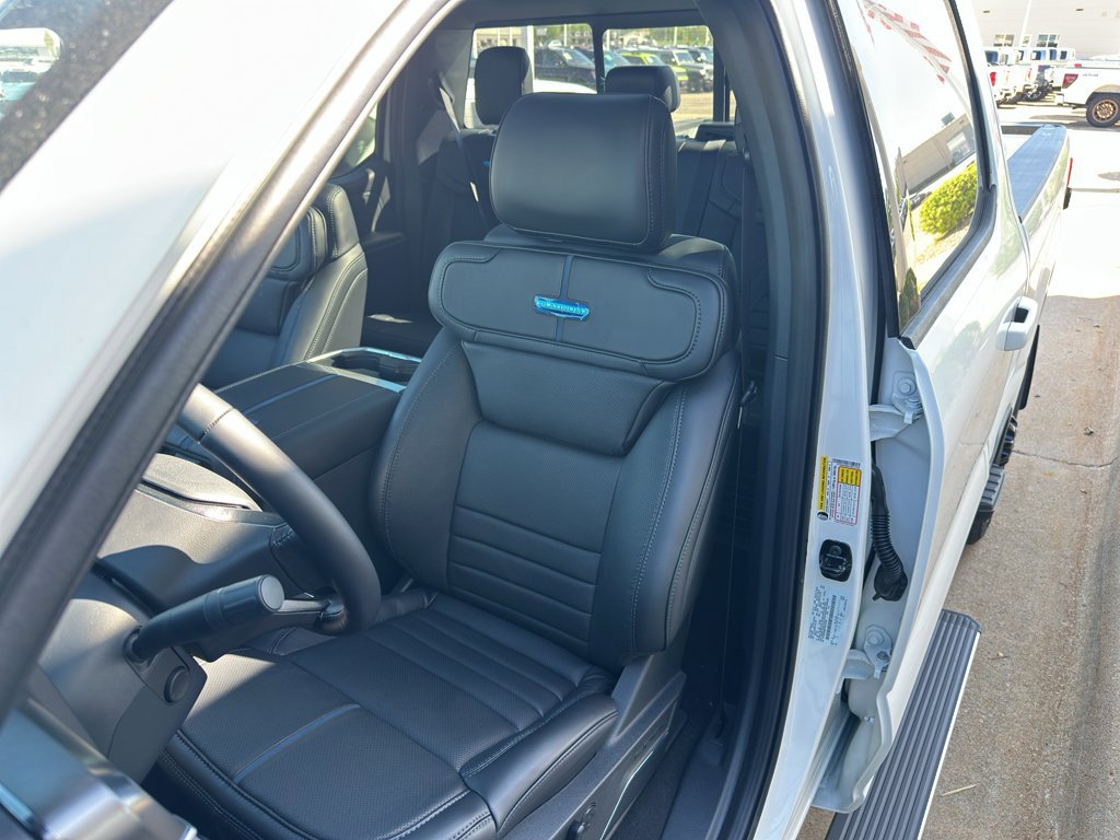 New 2026 Ford F250 Platinum AWD/4WD image 32