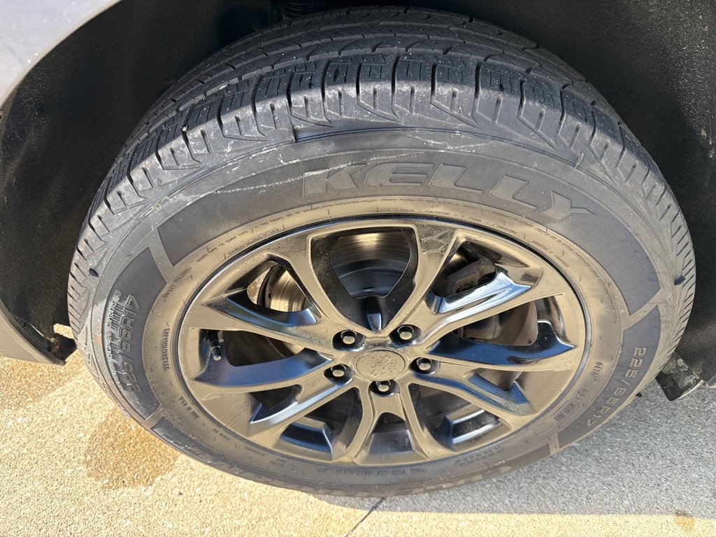 Used 2019 Chevrolet Equinox LS AWD/4WD image 17