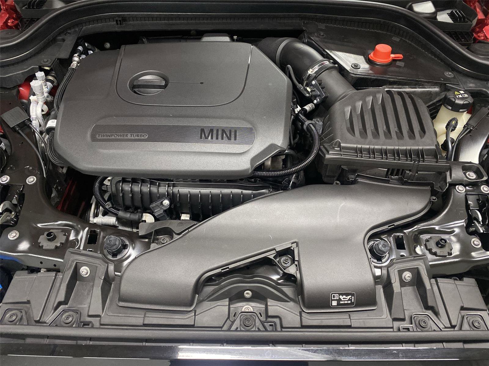 Certified 2024 MINI Cooper 4-Door Hardtop FWD image 21