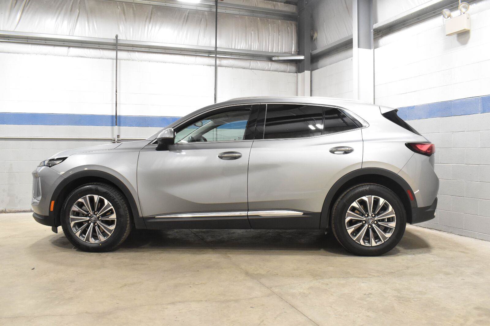 Used 2024 Buick Envision Preferred AWD/4WD image 20