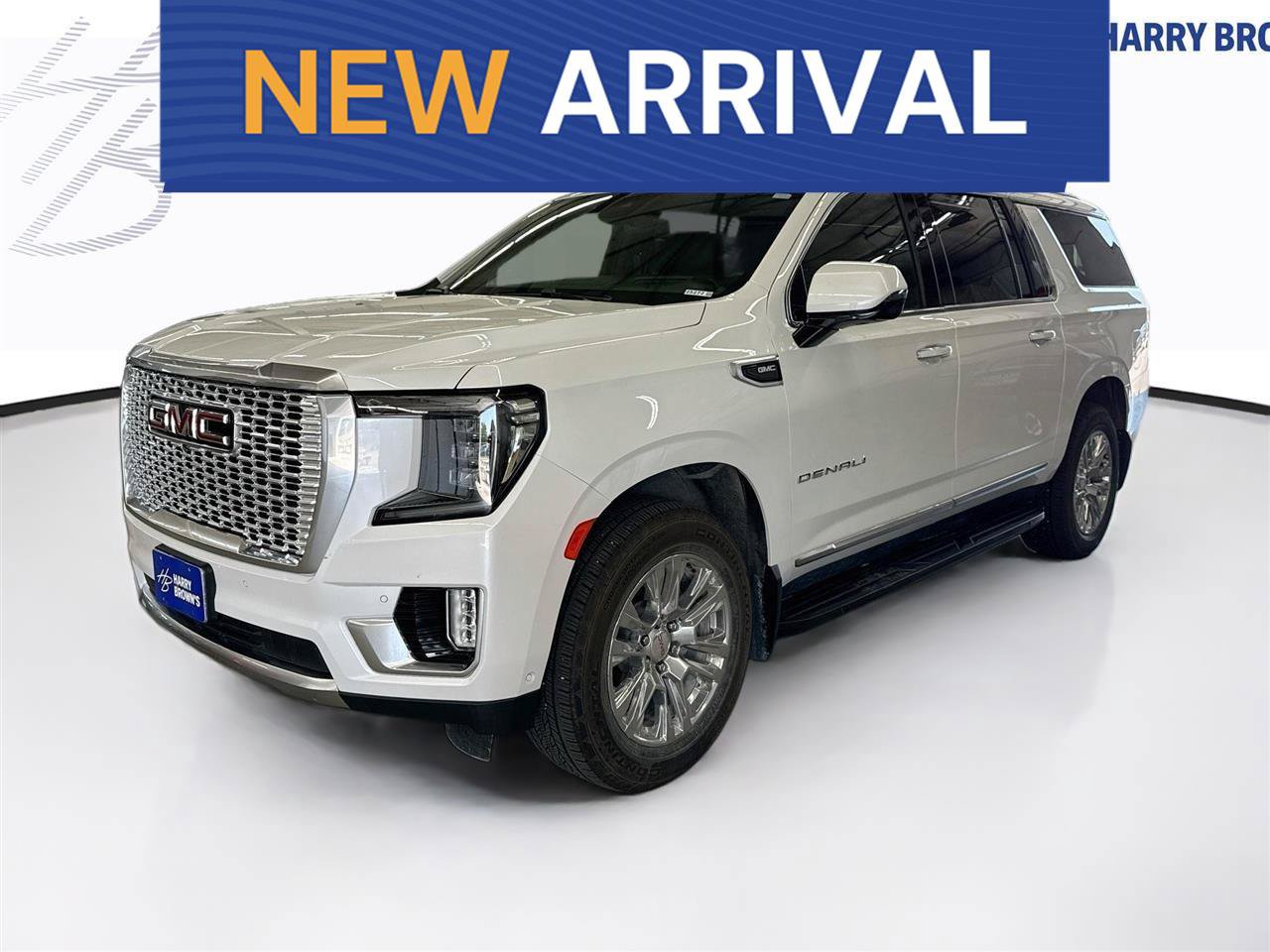 Used 2023 GMC Yukon XL Denali w/ Advanced Technology Package AWD/4WD image 1