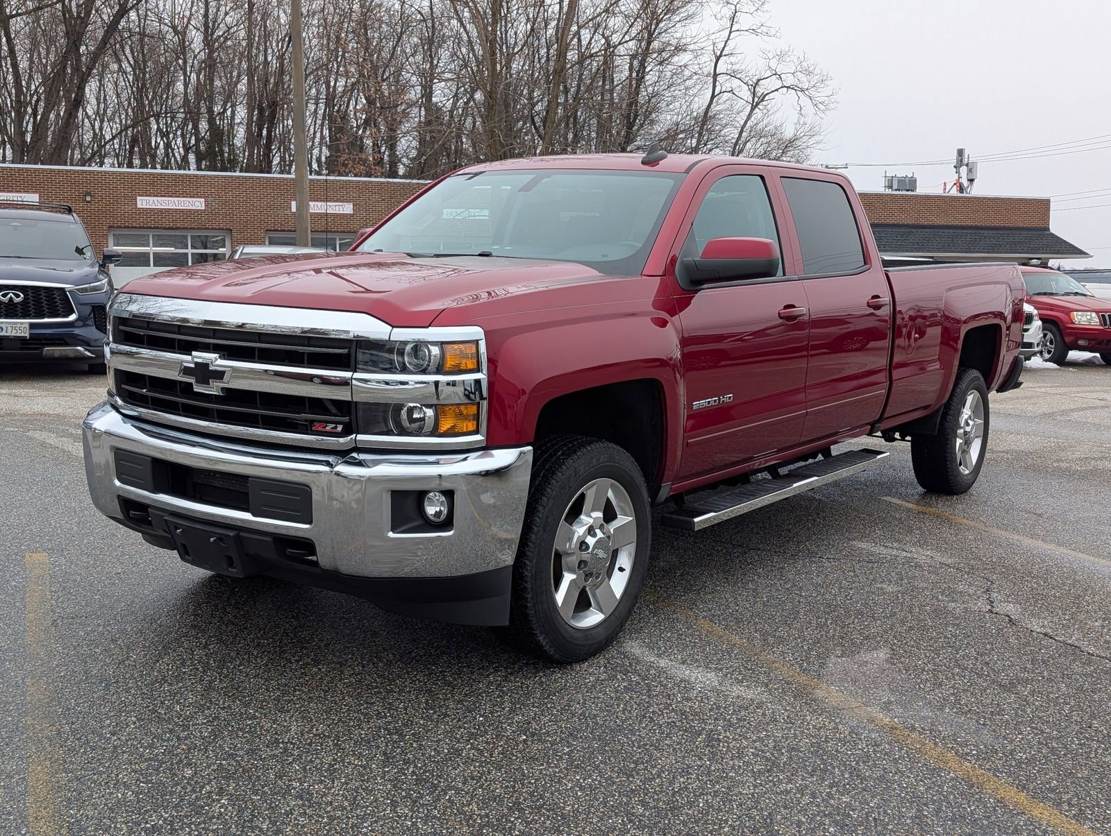 Used 2019 Chevrolet Silverado 2500 LT w/ LT Convenience Package image 7
