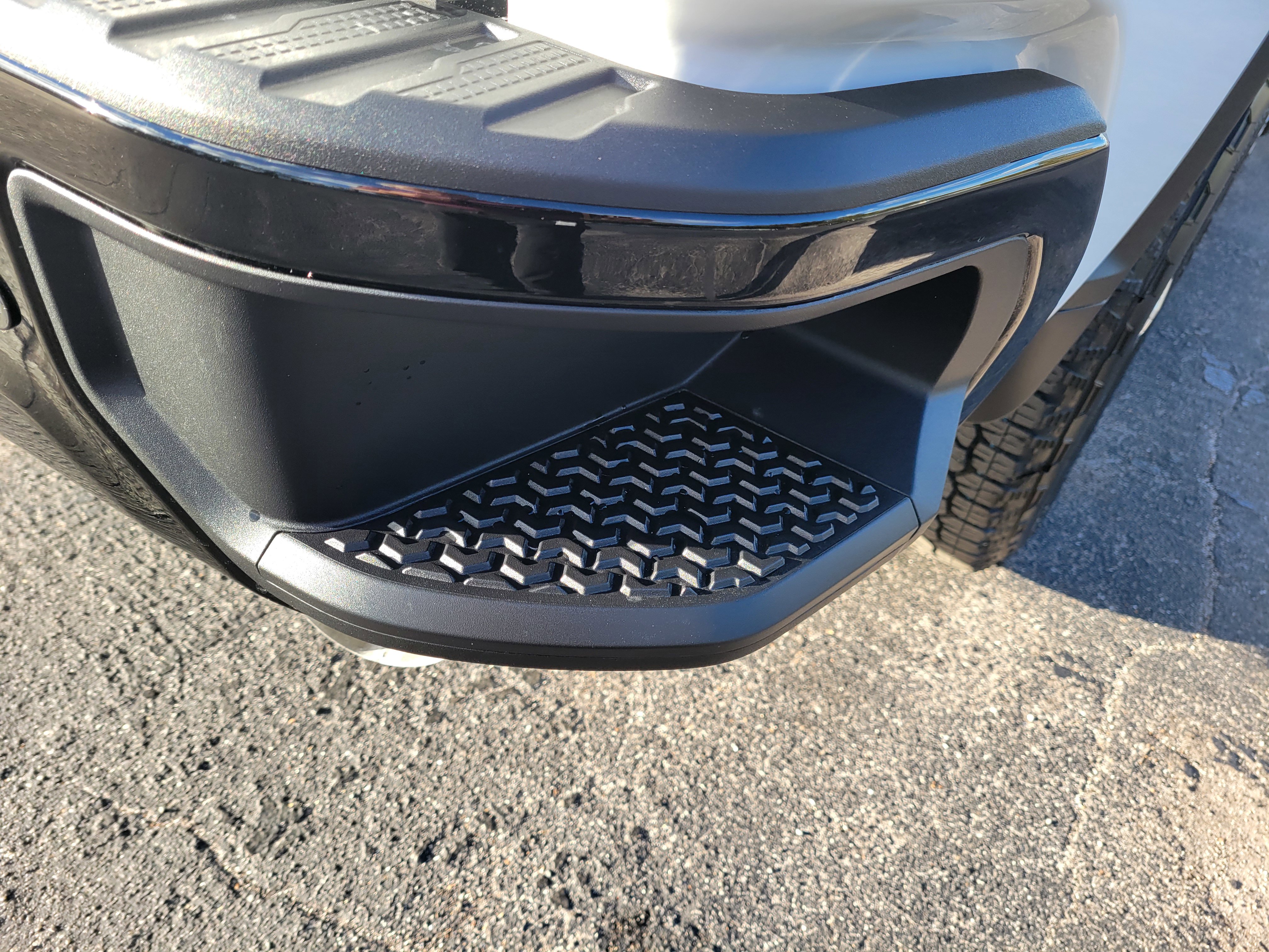 New 2026 Chevrolet Silverado 2500 Custom w/ Custom Value Package image 40