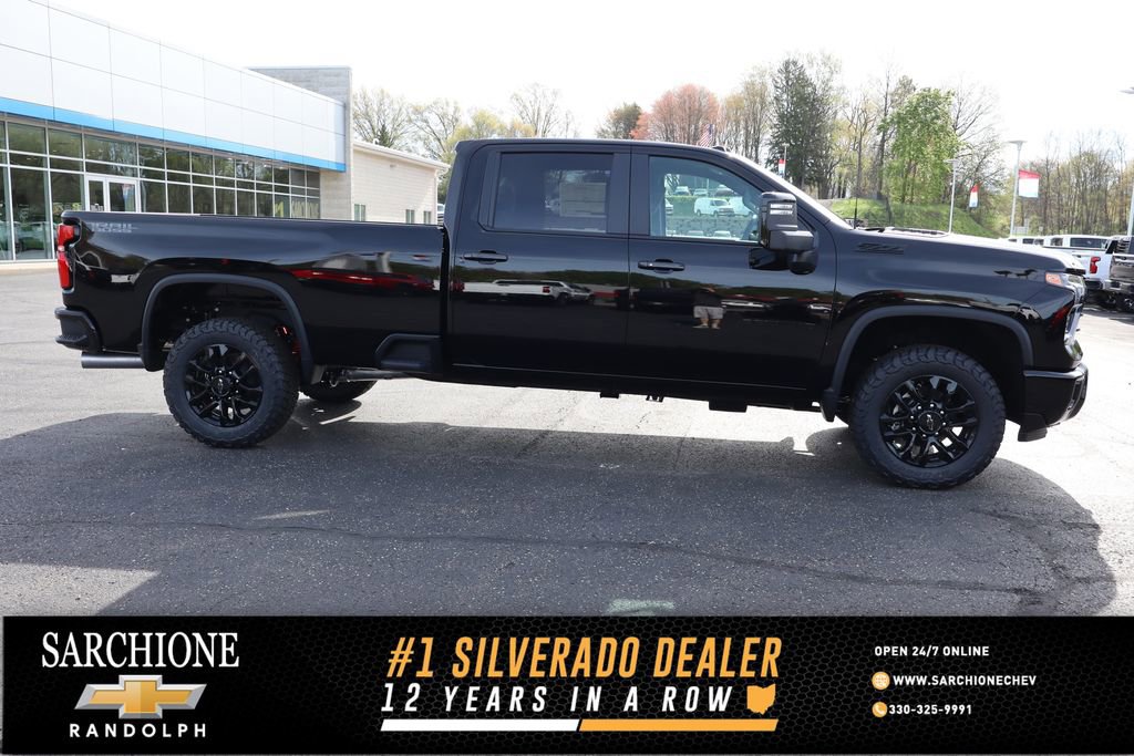New 2026 Chevrolet Silverado 3500 LT AWD/4WD image 1