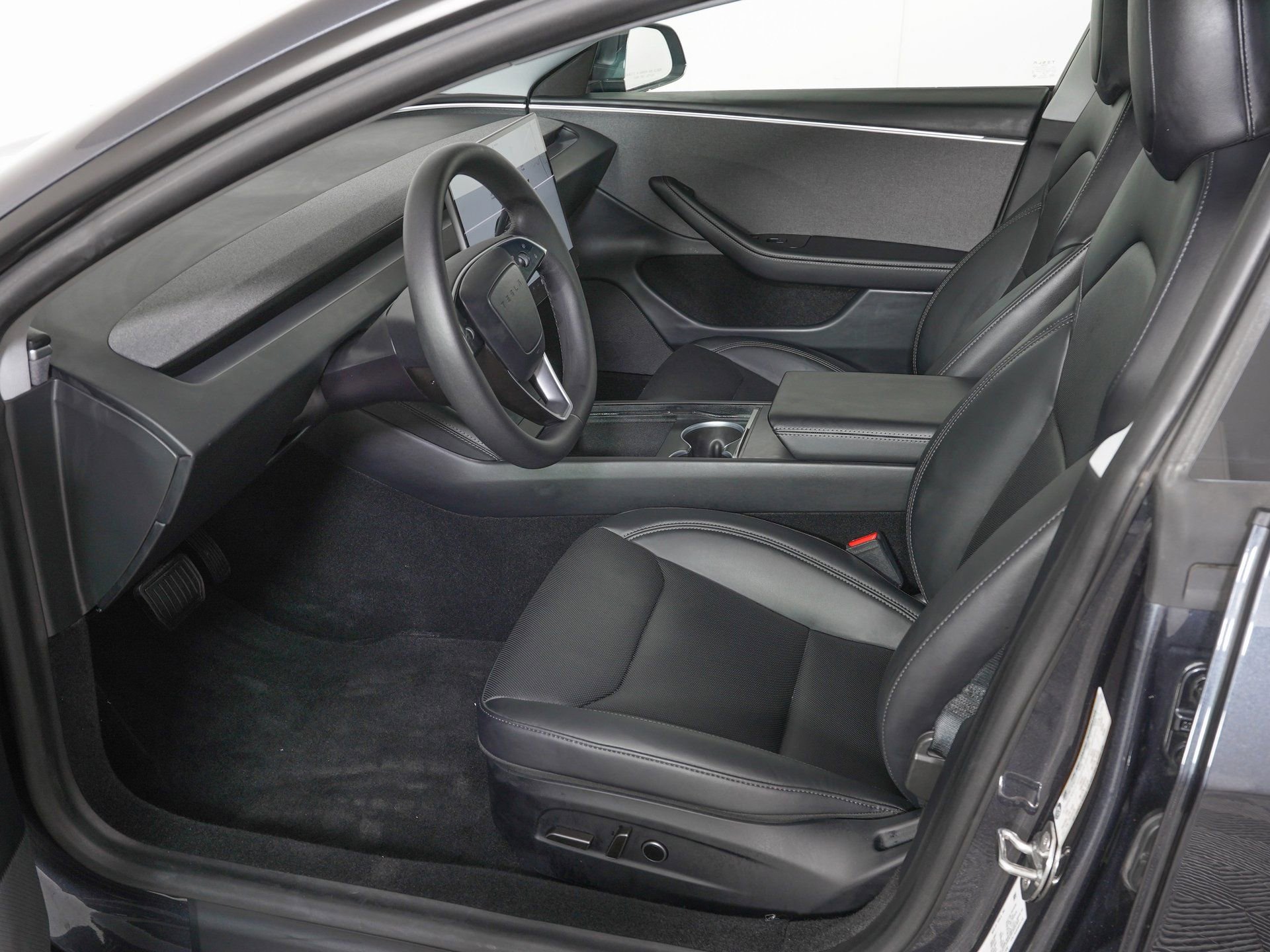 Used 2024 Tesla Model 3 Long Range image 15