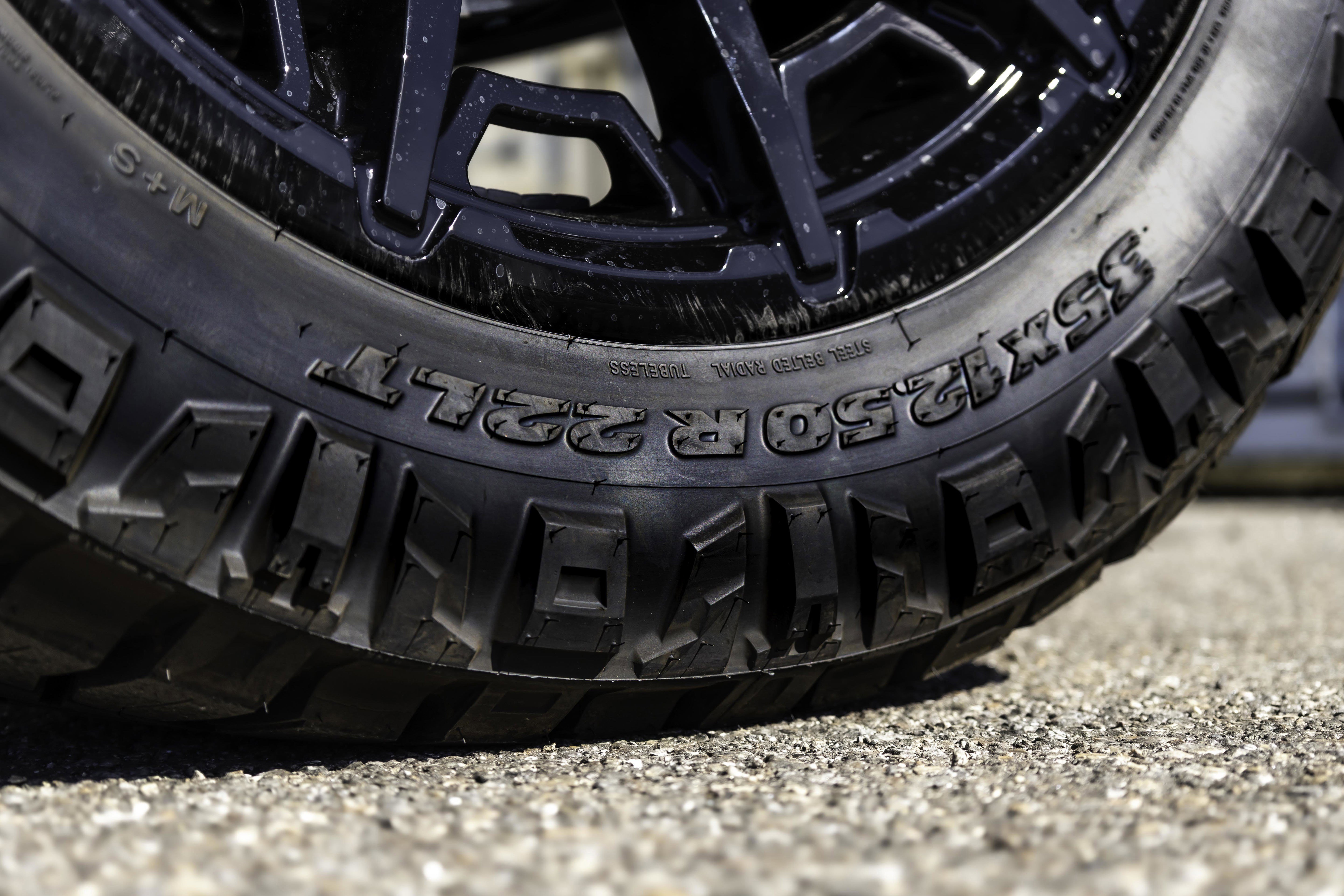 New 2025 Ford F150 Lariat w/ Equipment Group 502A High image 17