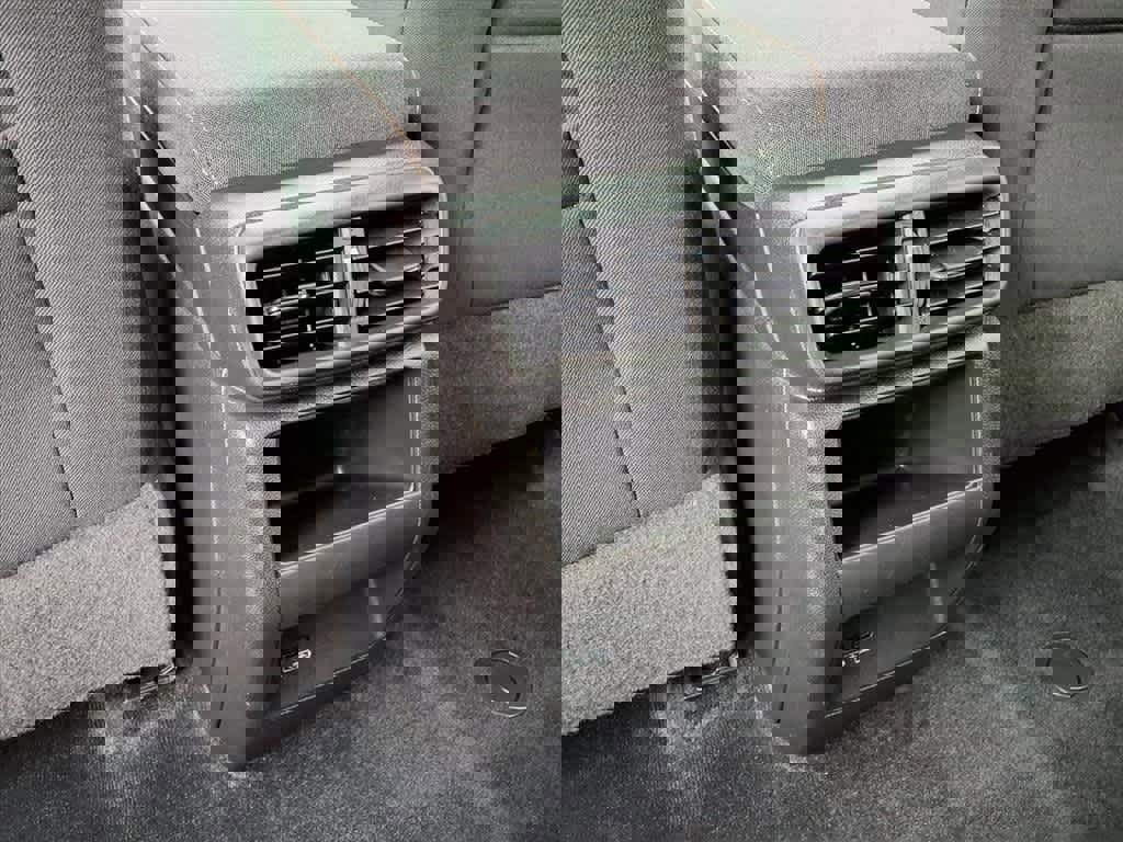 Used 2024 Honda Prologue EX image 11