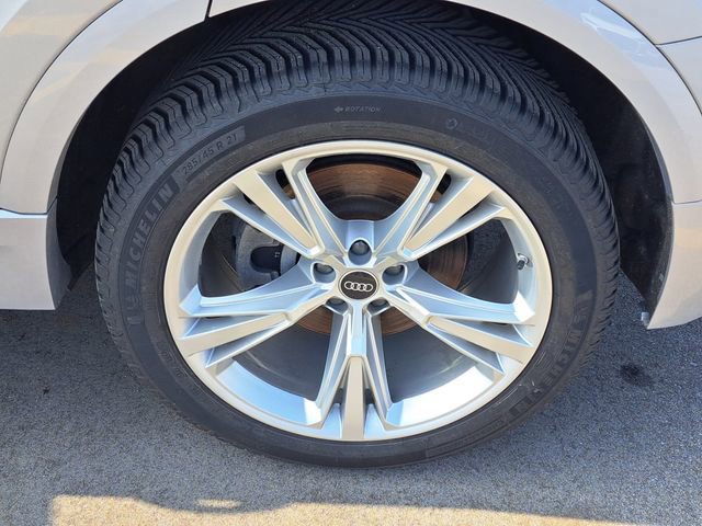 Used 2022 Audi Q8 Premium Plus image 29