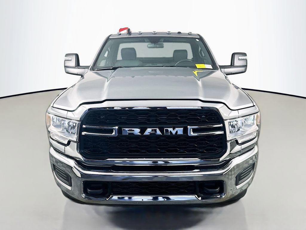 Used 2024 RAM 2500 Tradesman w/ Chrome Appearance Group image 2