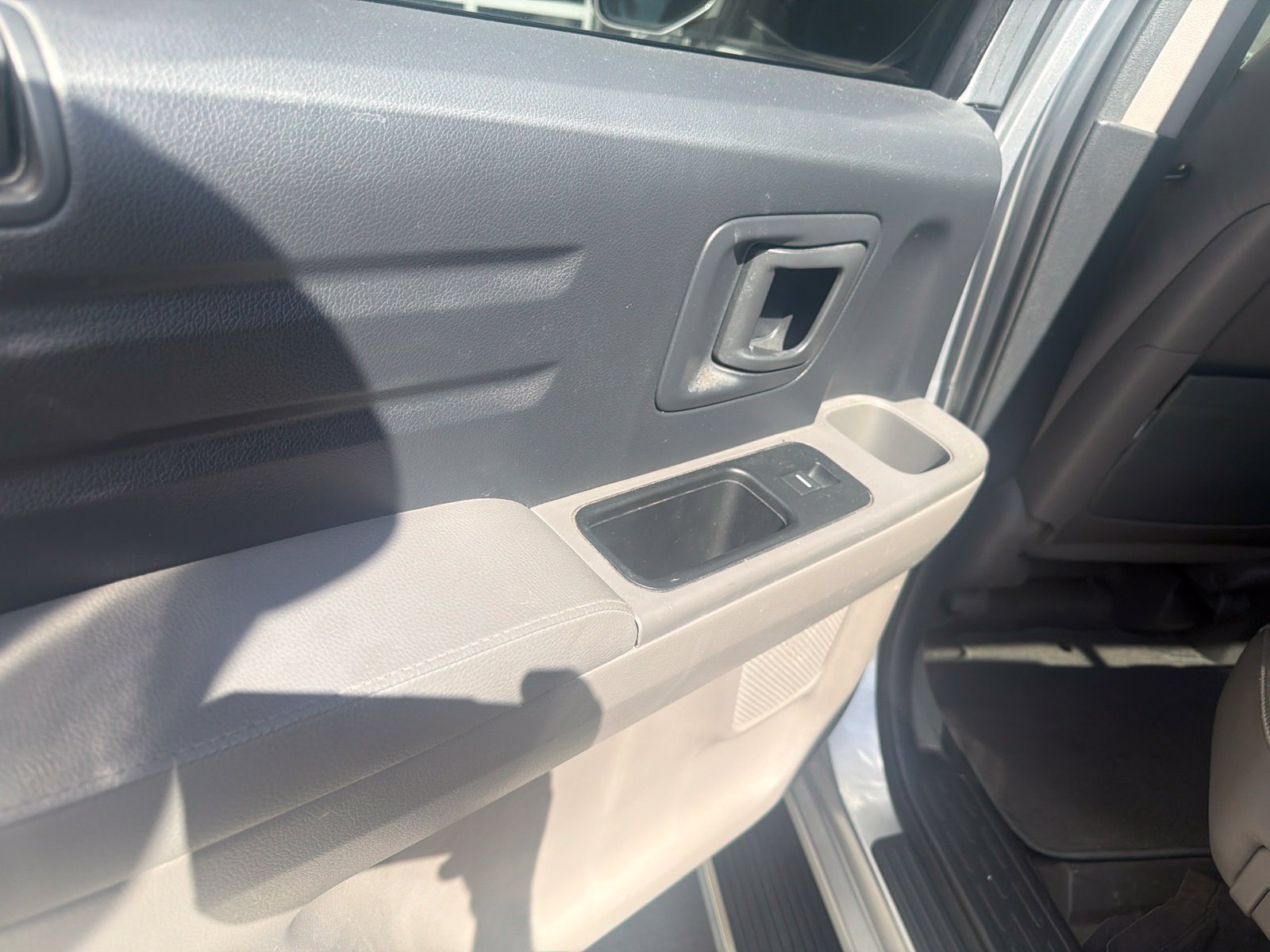 Used 2014 Honda Ridgeline RTL image 10