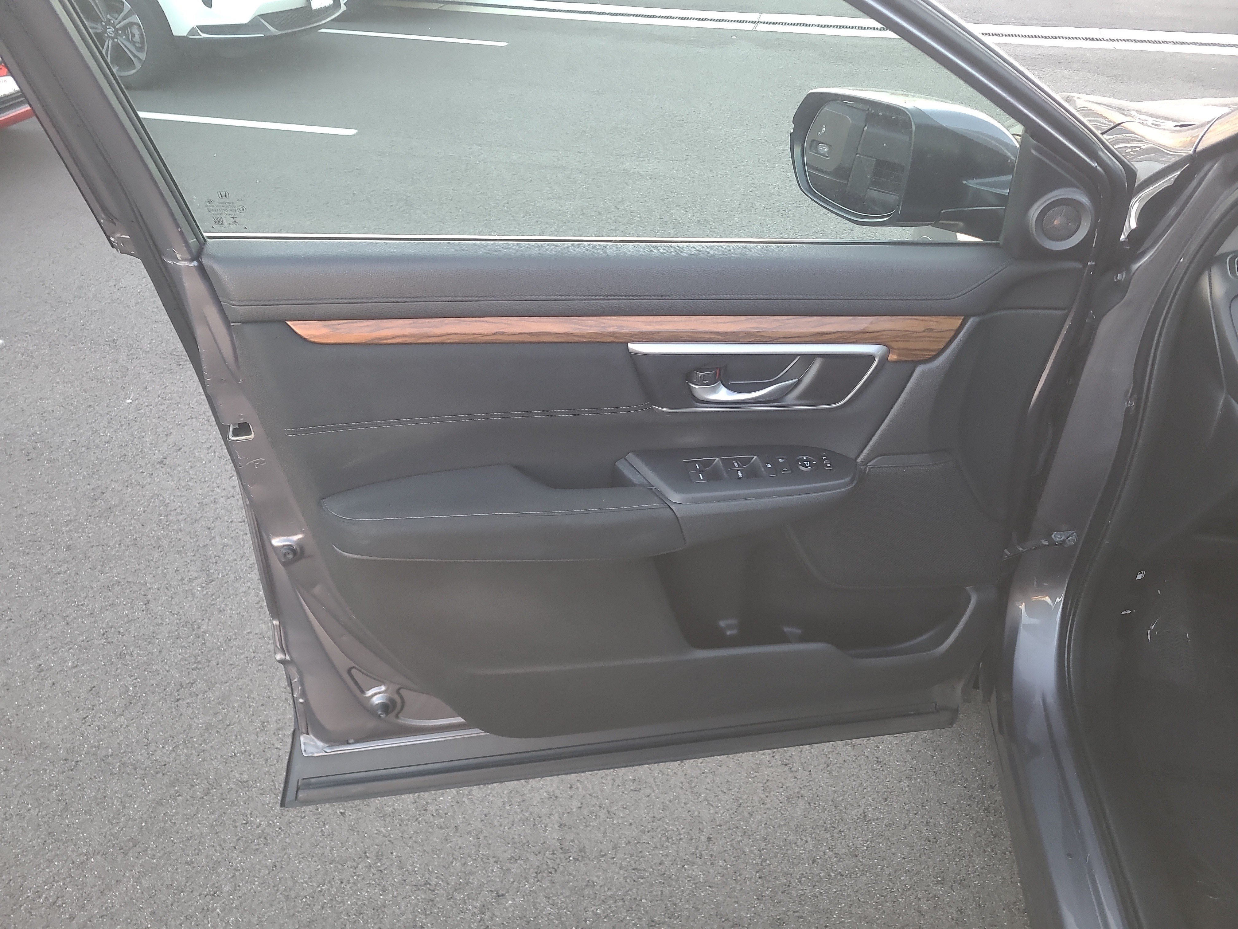Used 2020 Honda CR-V EX image 14