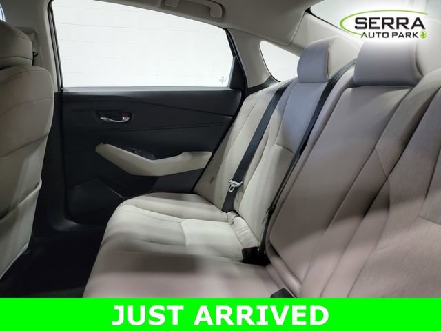 Certified 2023 Honda Accord EX image 13