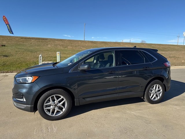 Used 2023 Ford Edge SEL w/ Convenience Package image 7