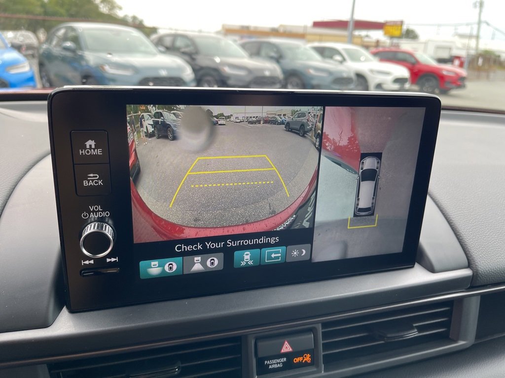 New 2025 Honda Pilot TrailSport image 9