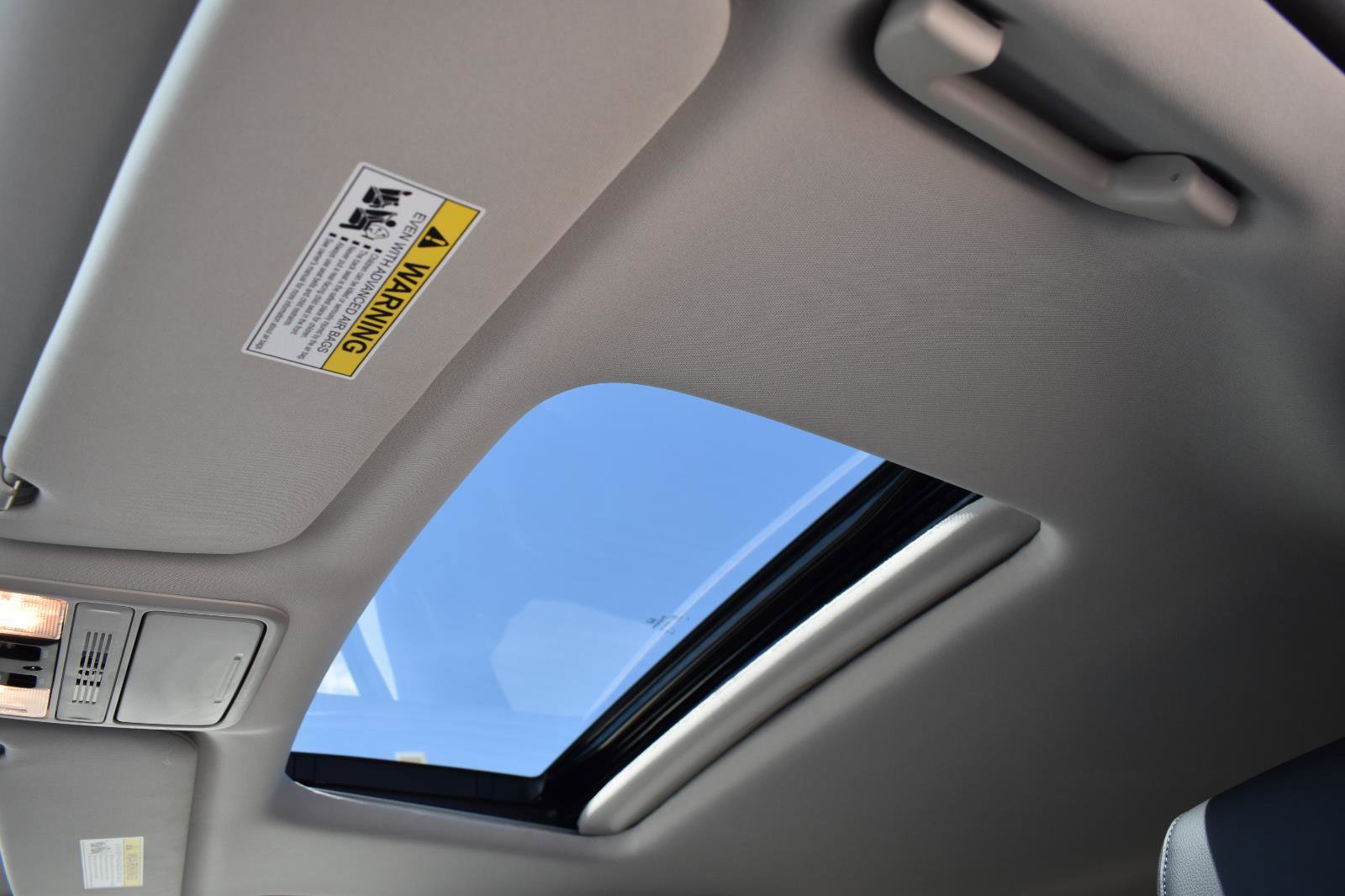 Used 2025 Honda Odyssey EX-L image 12