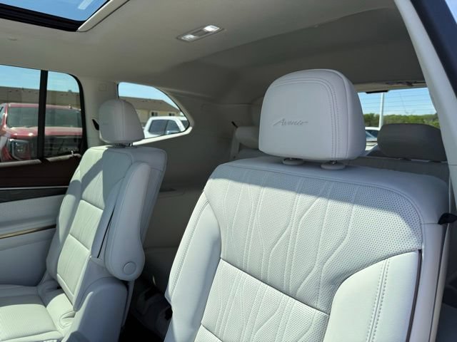New 2026 Buick Enclave Avenir w/ Super Cruise Package AWD/4WD image 36