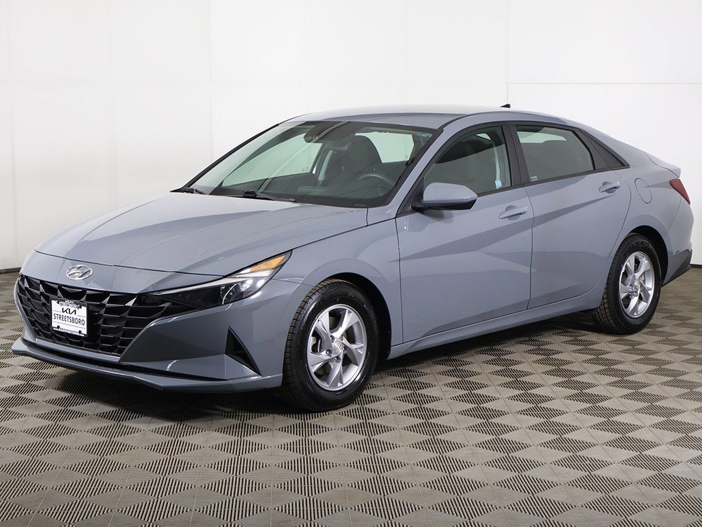 Used 2021 Hyundai Elantra SE image 7