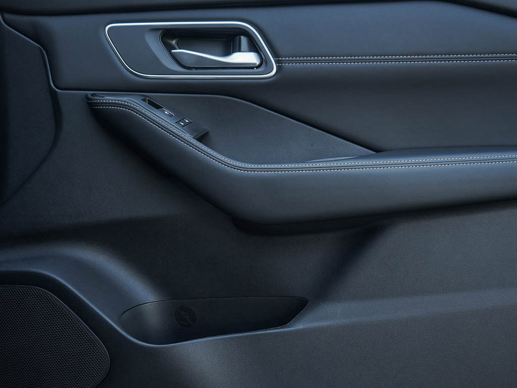 New 2026 Nissan Rogue Platinum w/ Platinum Premium Package image 10