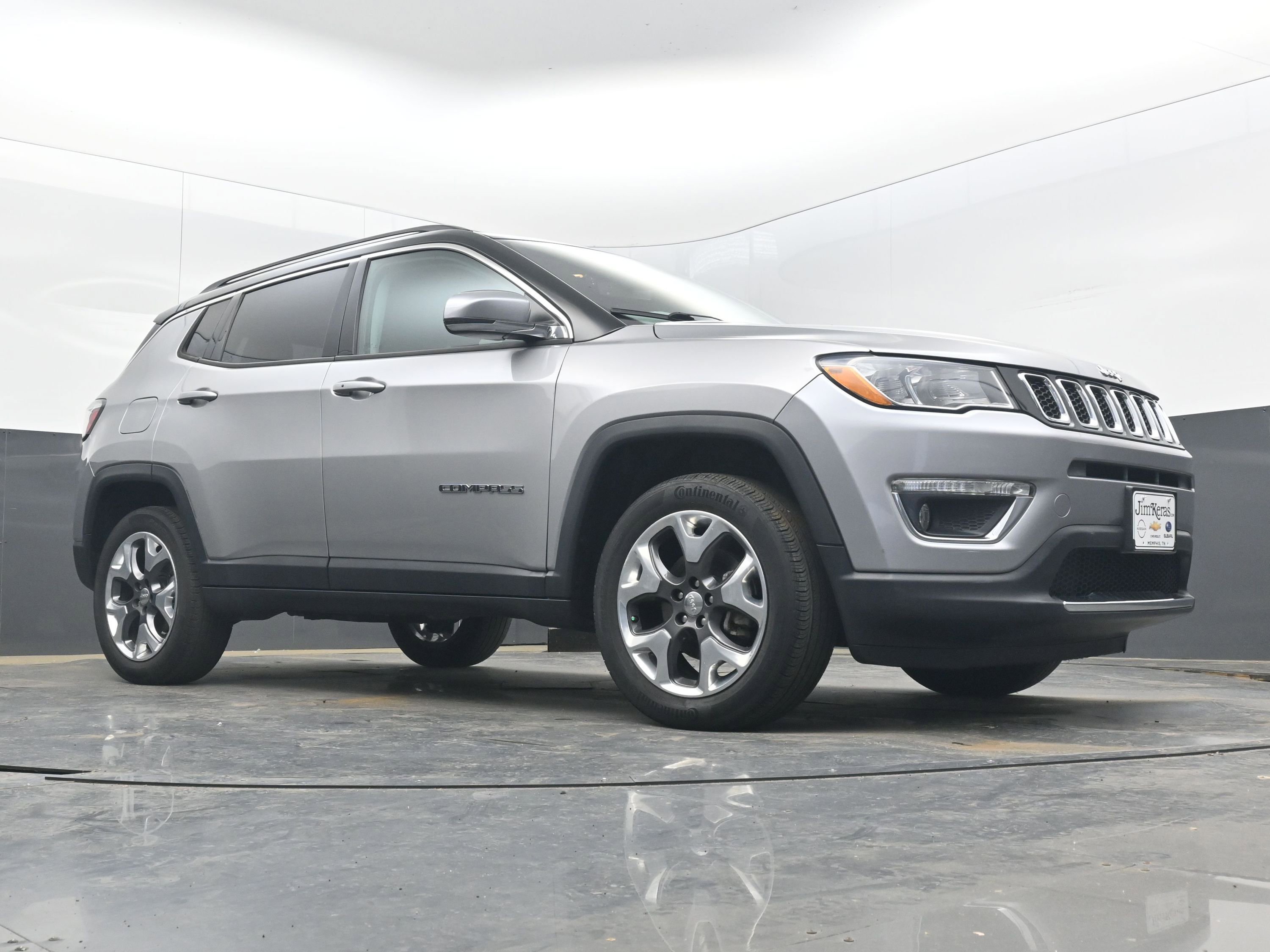 Used 2019 Jeep Compass Limited image 21